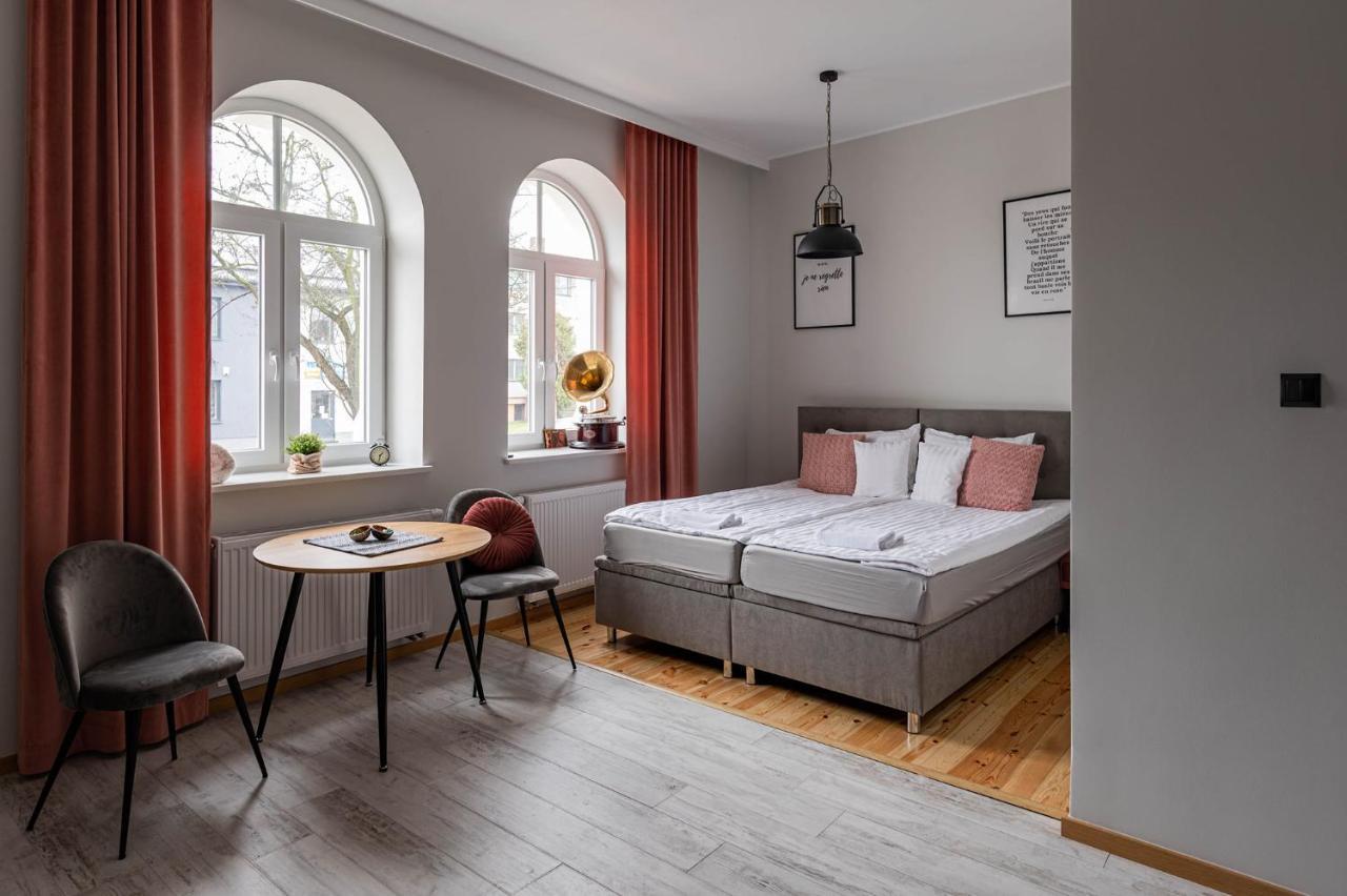 Apartamenty W Kamienicy Sieradz Exteriér fotografie