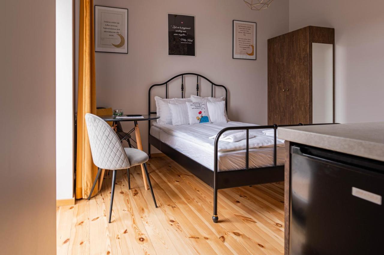Apartamenty W Kamienicy Sieradz Exteriér fotografie